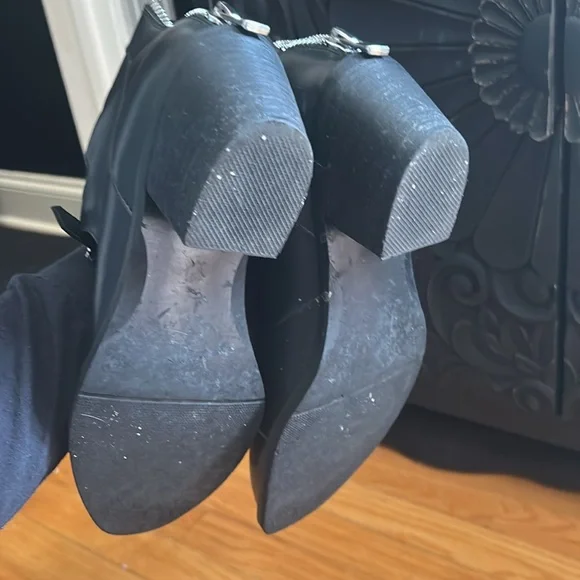 Sz 7 Bridgette Disturbia buckle booties :) - Picture 13 of 13